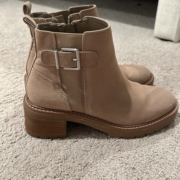 Anne Klein Booties - Picture 3 of 5